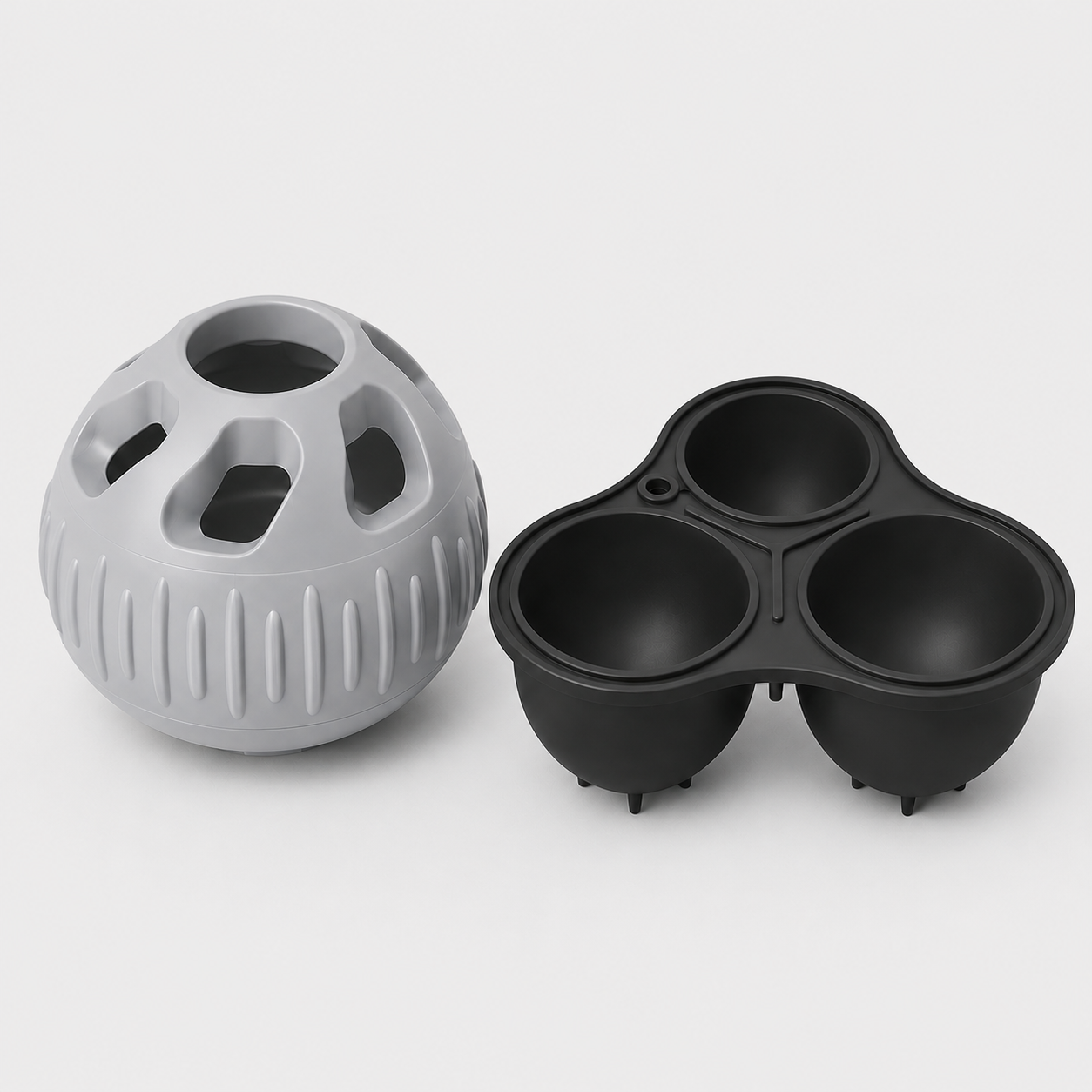 Pawmate Chill'n Lick Light Grey textured ball and charcoal three-compartment mould on a light grey background